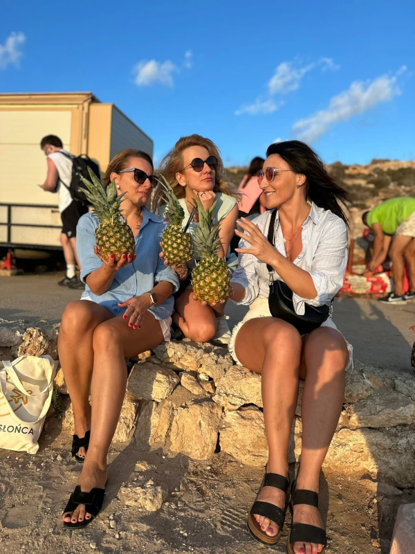 kameralne biuro podróży